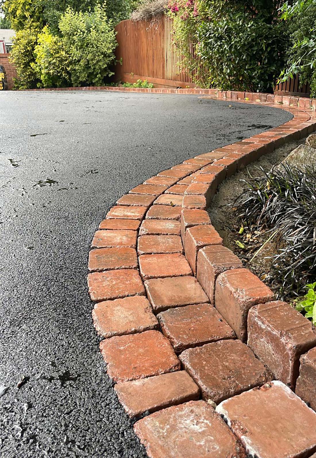Tarmac driveway with block paved border